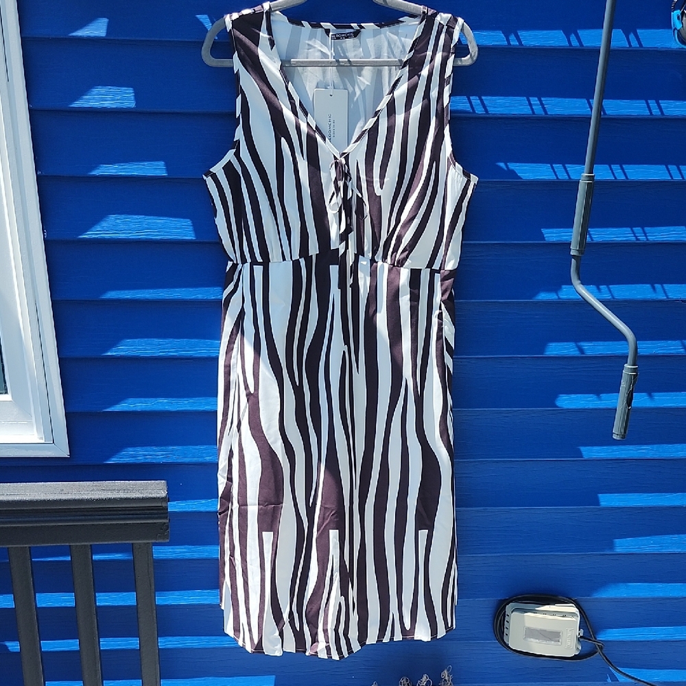 BloomChic Zebra Print Midi Dress